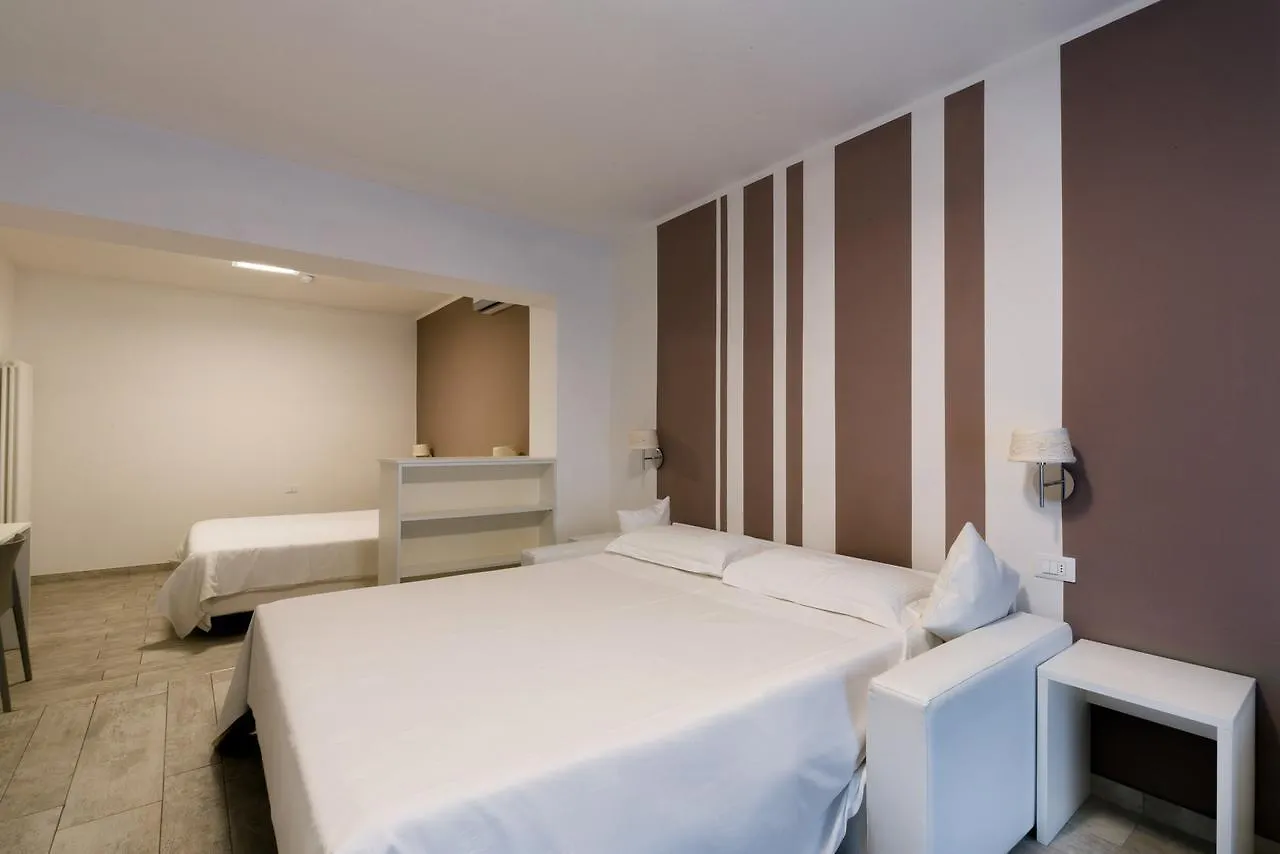 Hotel Saviola Sirmione Italia