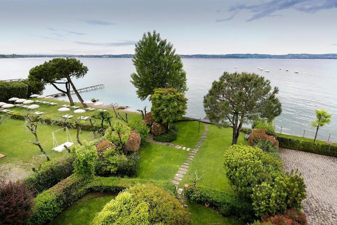 Hotel Saviola Sirmione 3*,  Italia